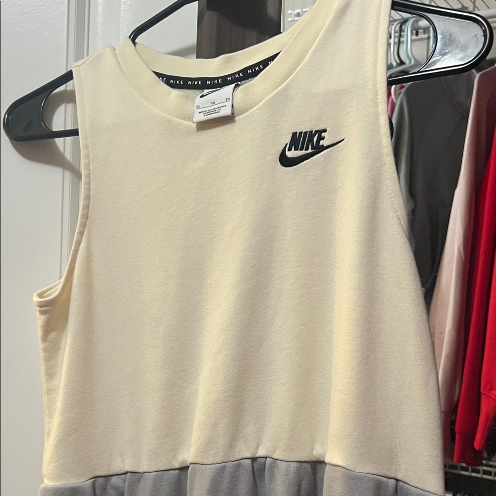 Nike Tri-Tone Sleeveless Dress - Picture 3 of 6
